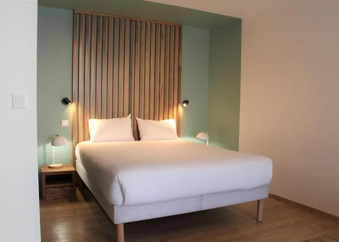 Coeur Comedie Apart-hotel